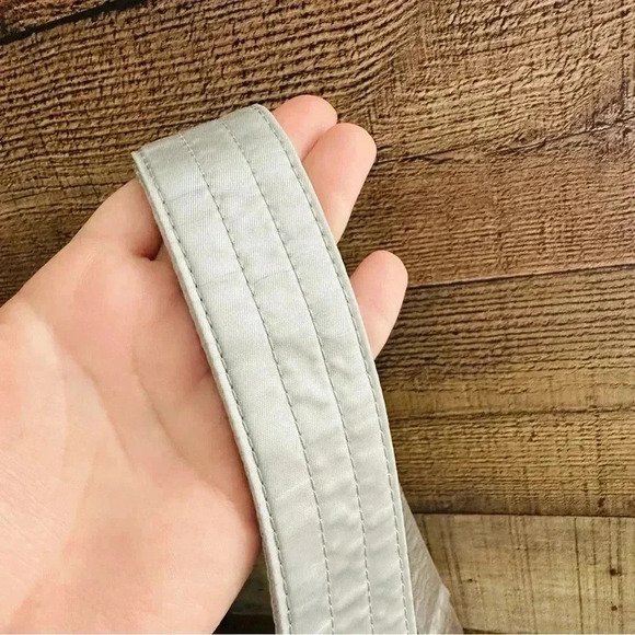 Lug RFID Medium Crossbody - Flare 2 - Picture 6 of 11